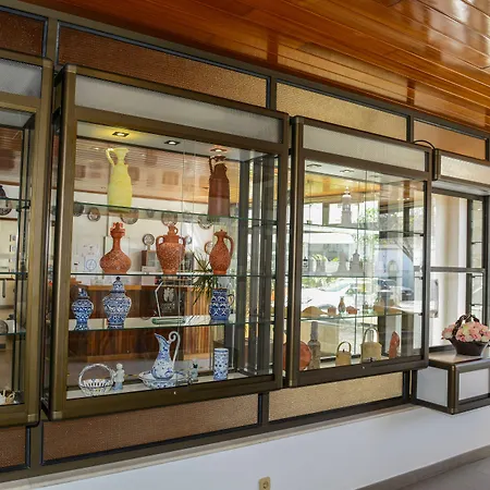 Bed & Breakfast Estalagem Sequeira